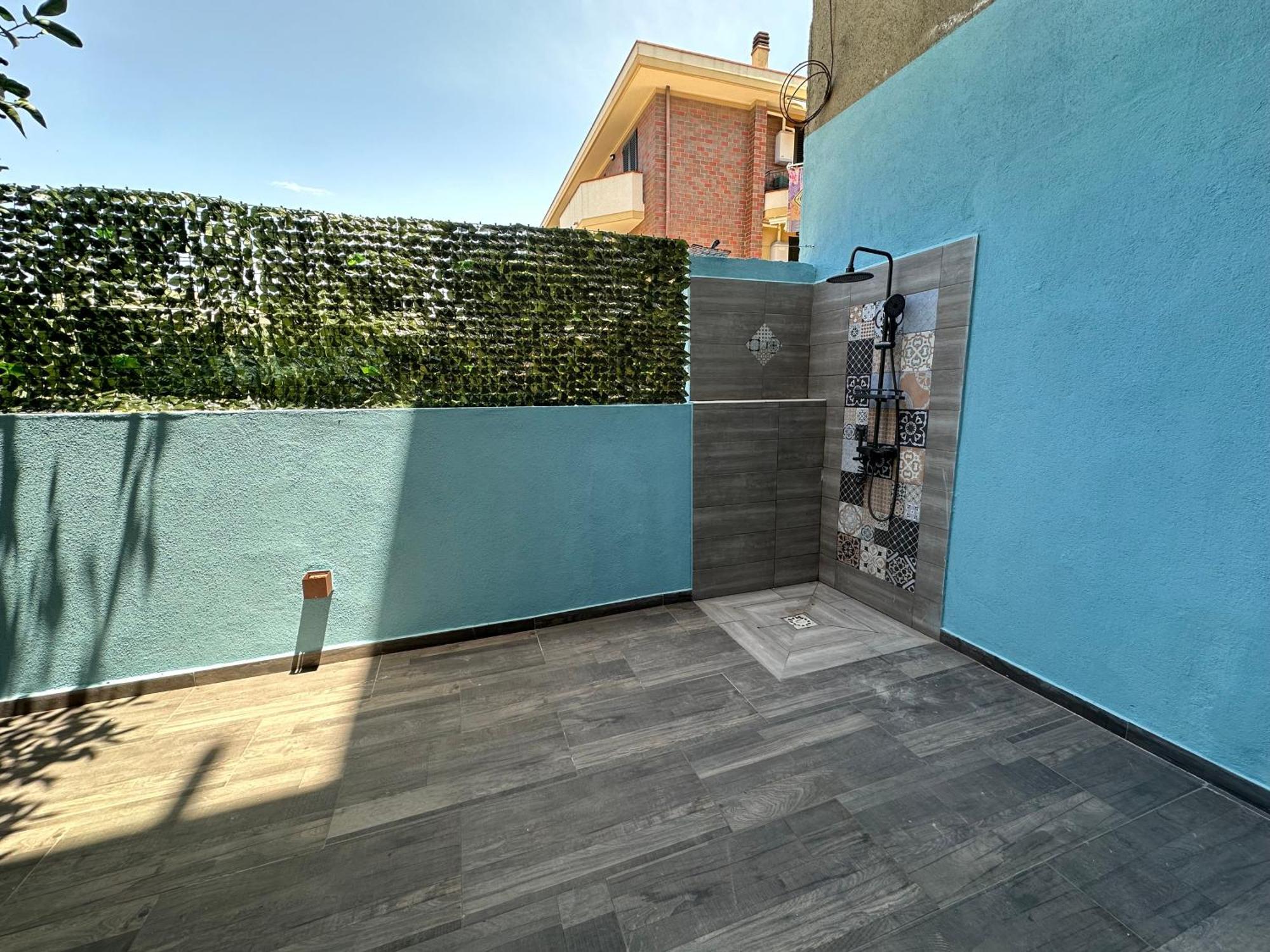 Nathouse Apartman Villafranca Tirrena Kültér fotó