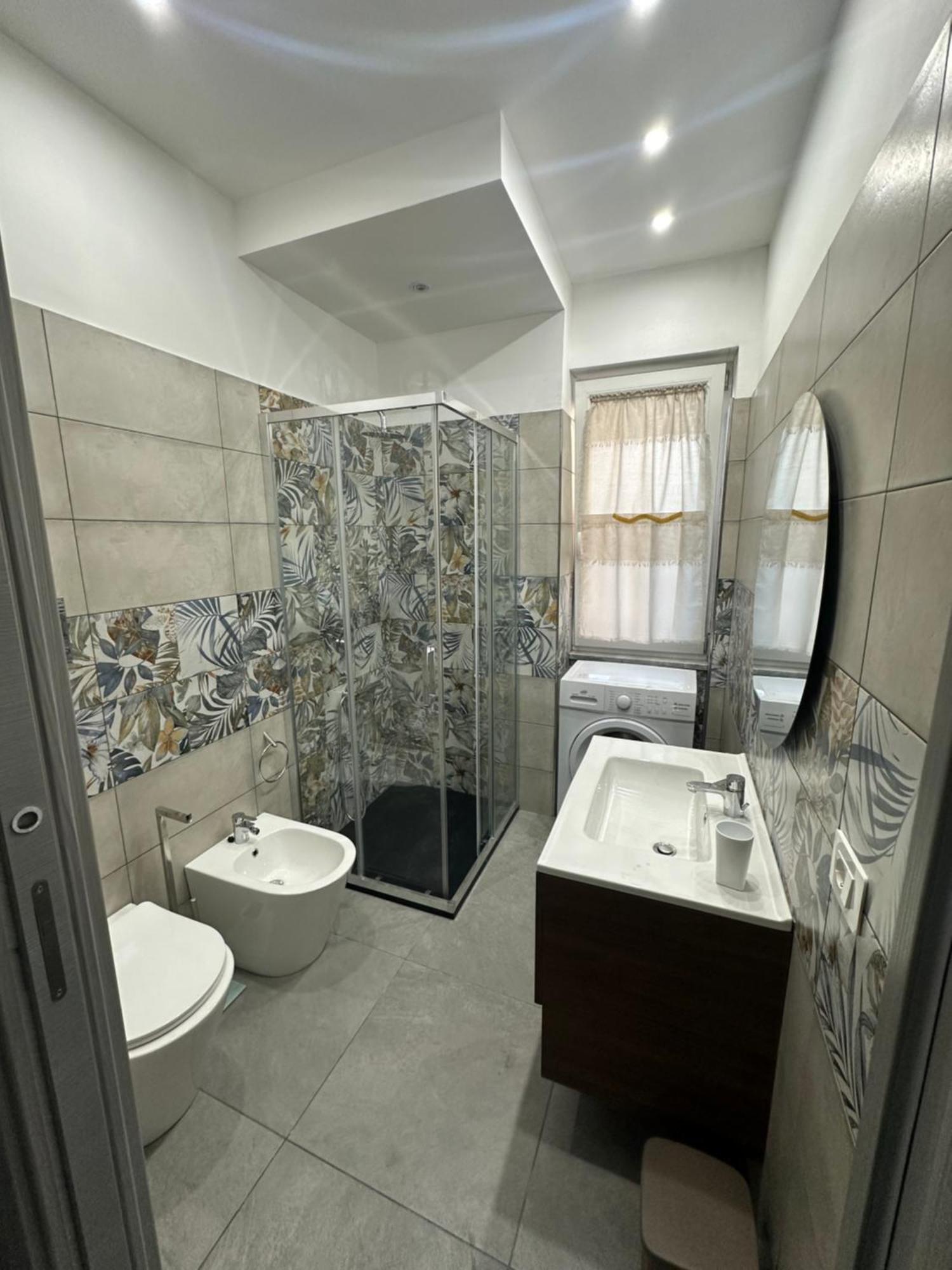Nathouse Apartman Villafranca Tirrena Kültér fotó