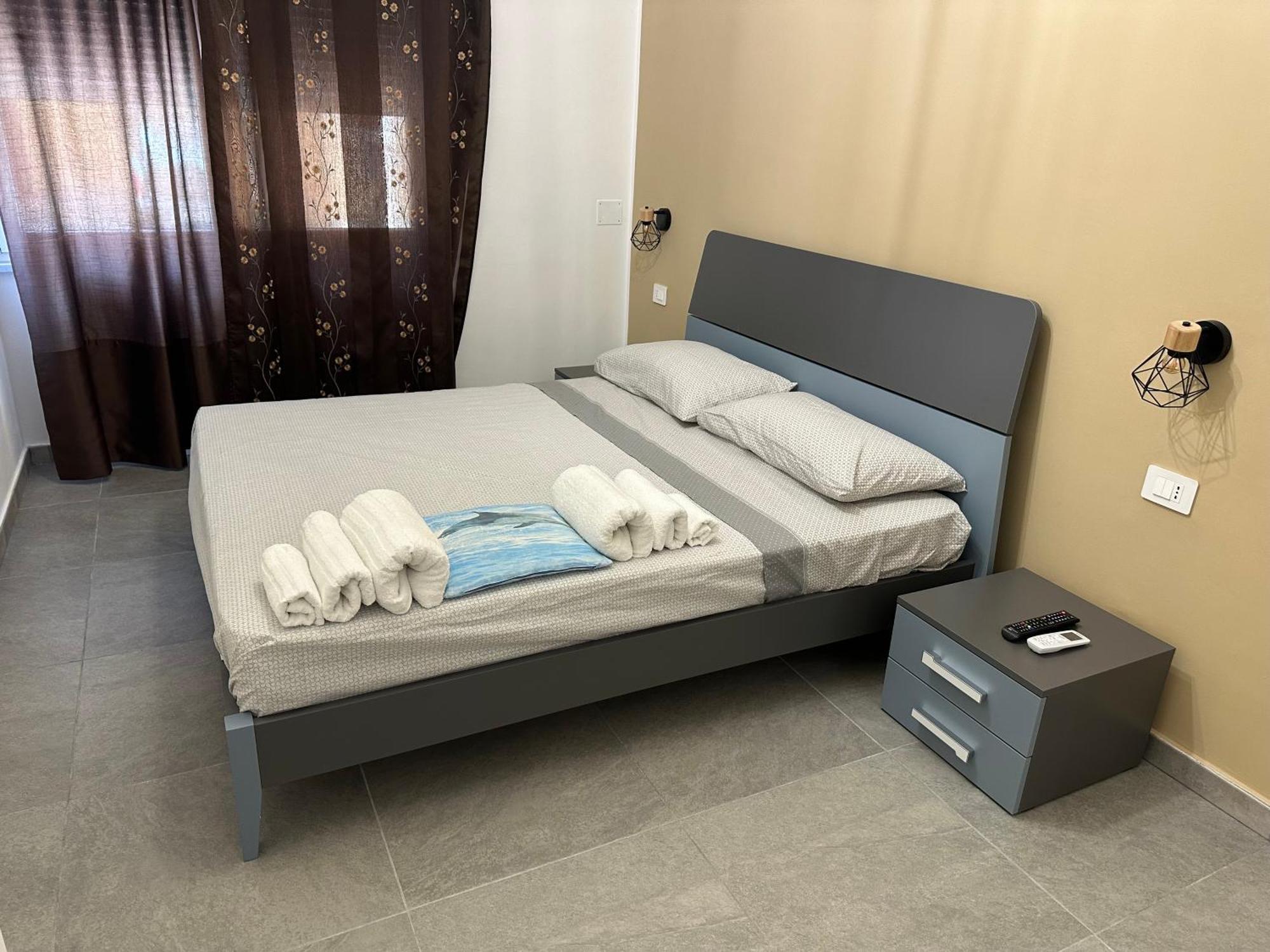 Nathouse Apartman Villafranca Tirrena Kültér fotó